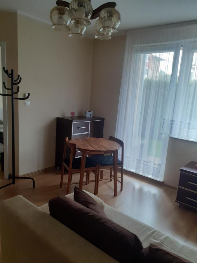 Sloneczny Apartament Z Malym Ogrodkiem Wejherowo Exterior foto